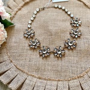 NWT Ann Taylor Crystal Daisy Statement Necklace